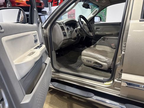 Used 2006 Dodge Dakota Laramie w/ Trailer Tow Group image 93