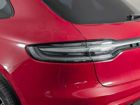 New 2026 Porsche Macan S image 16