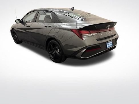 Certified 2026 Hyundai Elantra Sport FWD image 6