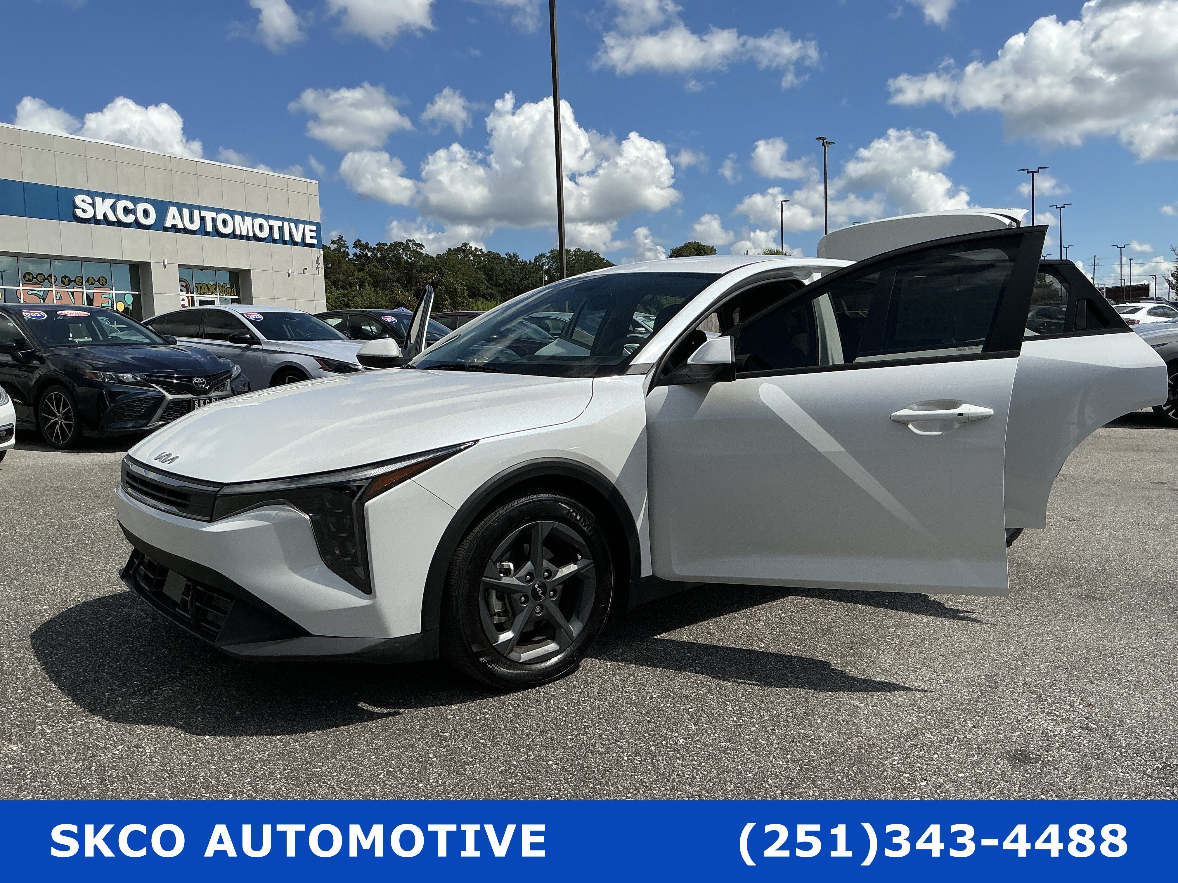 Used 2025 Kia K4 FWD image 30