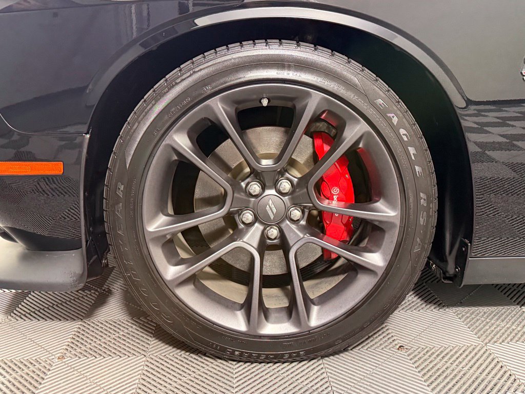 Used 2022 Dodge Challenger R/T Scat Pack w/ Plus Package RWD image 11