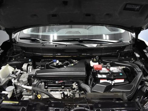 Used 2016 Nissan Rogue SL image 35