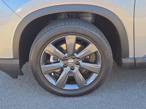 Used 2023 Honda Pilot Sport image 36