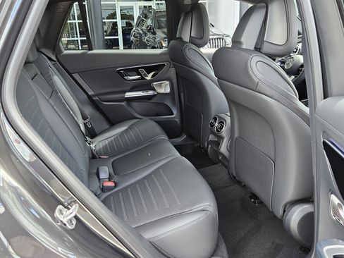New 2026 Mercedes-Benz GLC 300 image 21