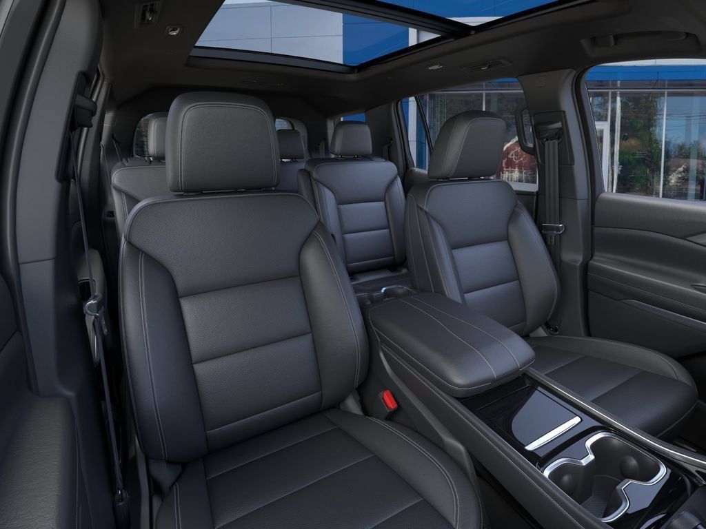 New 2027 Chevrolet Traverse LT w/ Sun and Wheel Package AWD/4WD image 16