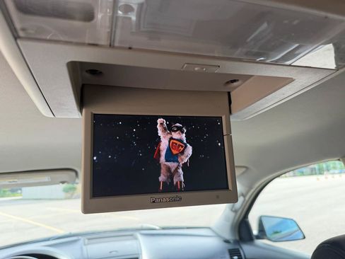 Used 2007 Saturn Outlook XE w/ Advanced Audio Pkg FWD image 32