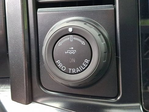 Used 2022 Ford F150 Lariat w/ Equipment Group 502A High AWD/4WD image 30
