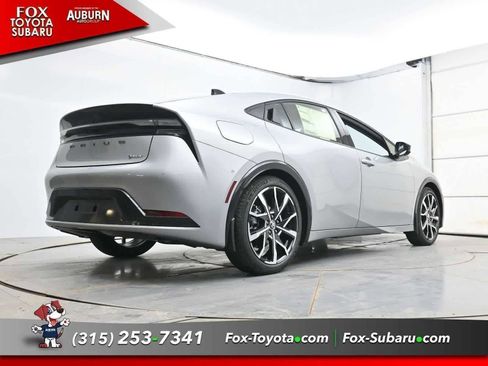 New 2026 Toyota Prius Plug-In Hybrid FWD image 17