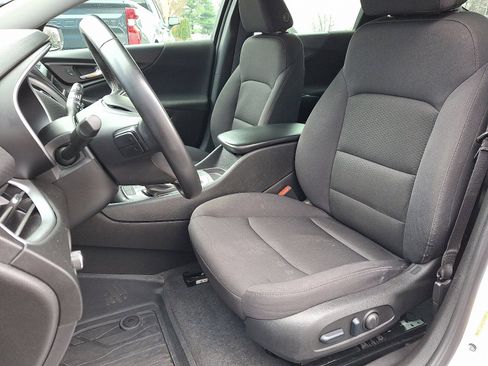 Used 2024 Chevrolet Malibu RS w/ LPO, Floor Liner Package image 12