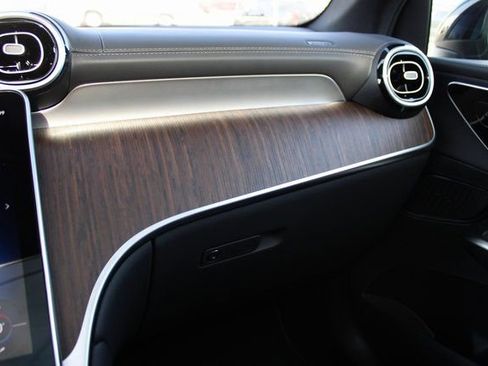 New 2026 Mercedes-Benz GLC 300 4MATIC image 28