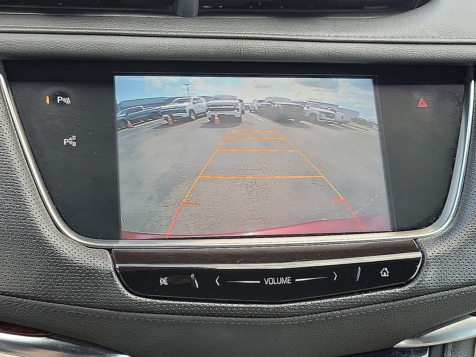Used 2017 Cadillac XT5 Premium Luxury w/ Driver Assist Package FWD image 15