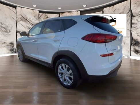 Used 2019 Hyundai Tucson SE image 3