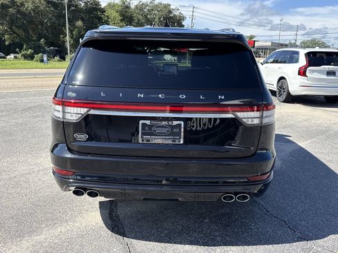 Used 2023 Lincoln Aviator Grand Touring w/ Elements Package Plus AWD/4WD image 4
