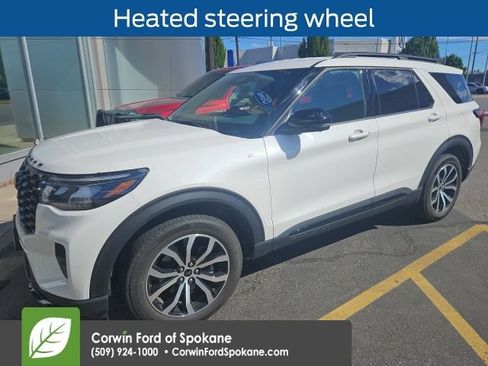 Used 2025 Ford Explorer ST-Line AWD/4WD image 10