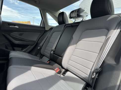 New 2025 Volkswagen Jetta SE image 30
