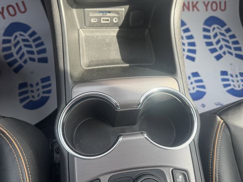 Used 2023 GMC Terrain AT4 image 19