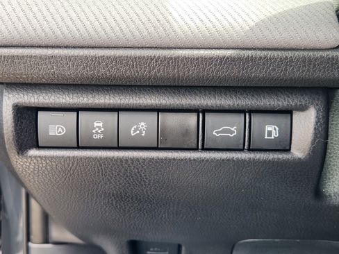 Used 2025 Toyota Camry SE w/ Multimedia Upgrade Package FWD image 23