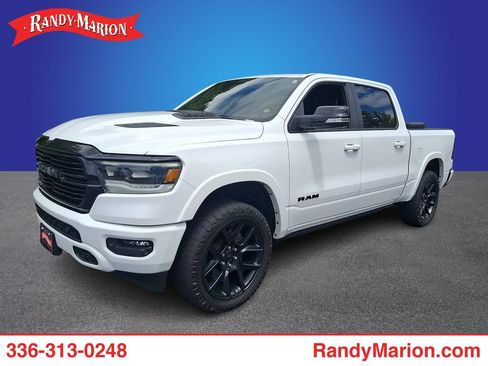 Used 2022 RAM 1500 Laramie AWD/4WD image 1