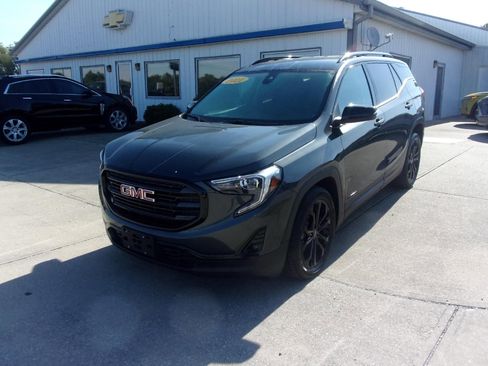 Used 2021 GMC Terrain SLT w/ Elevation Edition FWD image 5