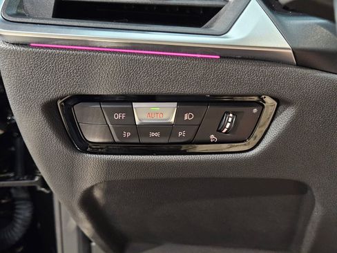 Used 2023 BMW M2 w/ Lighting Package image 29