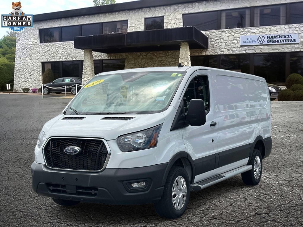 Used 2025 Ford Transit 250 Low Roof w/ Exterior Upgrade Package RWD image 2