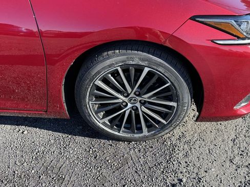 Used 2023 Lexus ES 350 Premium image 7