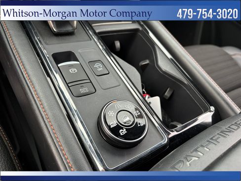 Used 2024 Nissan Pathfinder Rock Creek AWD/4WD image 30