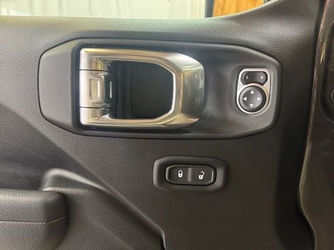 New 2026 Jeep Wrangler Sport S image 30