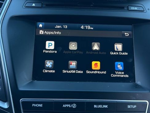 Used 2017 Hyundai Santa Fe Sport image 22