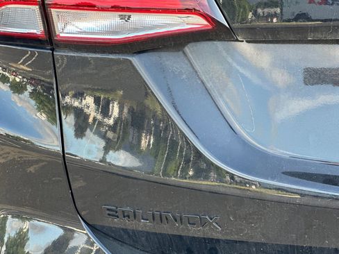 Used 2023 Chevrolet Equinox RS FWD image 49