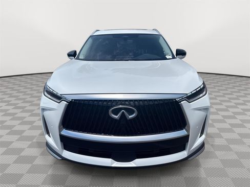 New 2027 INFINITI QX60 Luxe FWD image 3