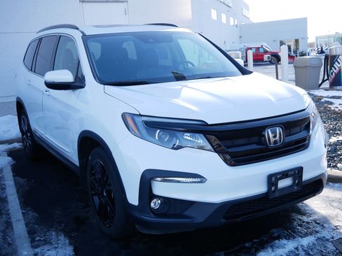 Used 2022 Honda Pilot Special Edition image 3