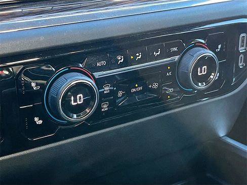 Used 2024 Chevrolet Silverado 1500 RST w/ Convenience Package II image 15