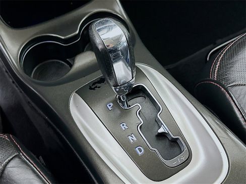 Used 2015 Dodge Journey R/T w/ Flexible Seating Group image 22