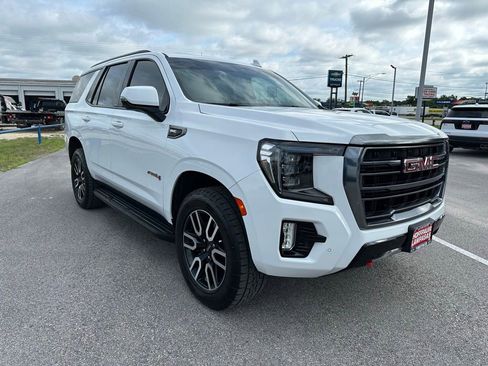 Used 2023 GMC Yukon AT4 AWD/4WD image 4