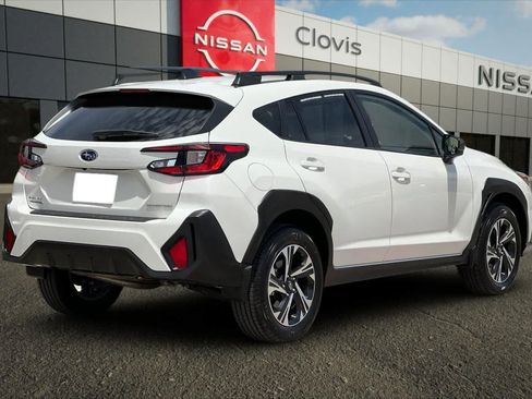 Used 2024 Subaru Crosstrek 2.0i Premium w/ Popular Package #3 AWD/4WD image 3