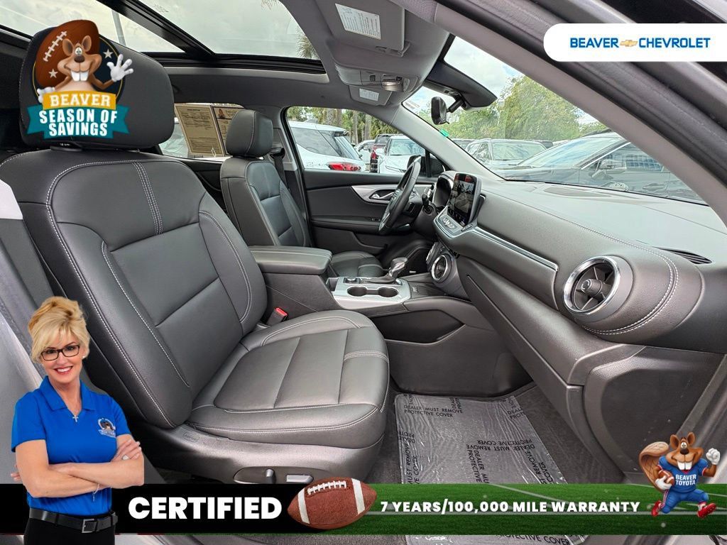 Used 2023 Chevrolet Blazer LT w/ Sound & Technology Package FWD image 28