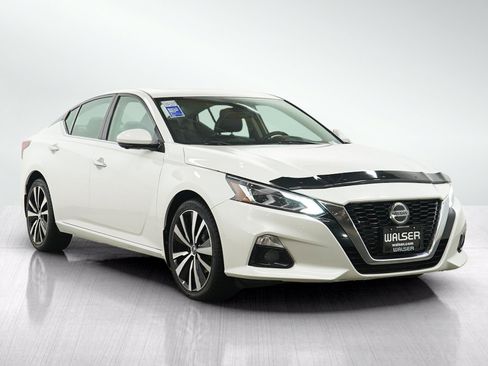 Used 2019 Nissan Altima 2.5 Platinum AWD/4WD image 8