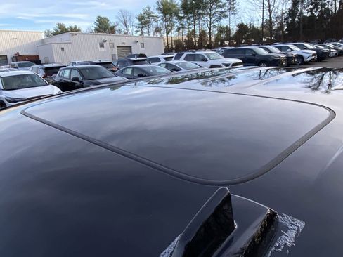 Used 2021 GMC Sierra 1500 Denali w/ Denali Ultimate Package image 17