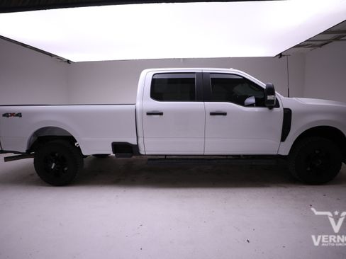 Used 2023 Ford F250 XL w/ STX Appearance Package image 6