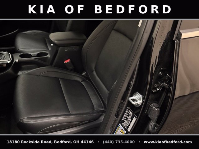 Certified 2025 Kia Seltos EX AWD/4WD image 13