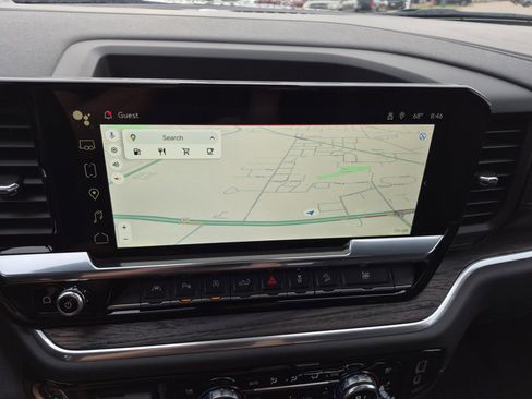 New 2026 GMC Sierra 1500 SLT image 16