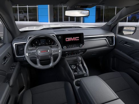 New 2025 GMC Canyon Elevation w/ Convenience Package image 15