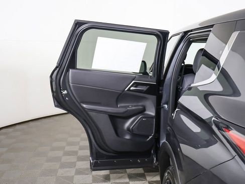 New 2026 Mitsubishi Outlander SE AWD/4WD image 24