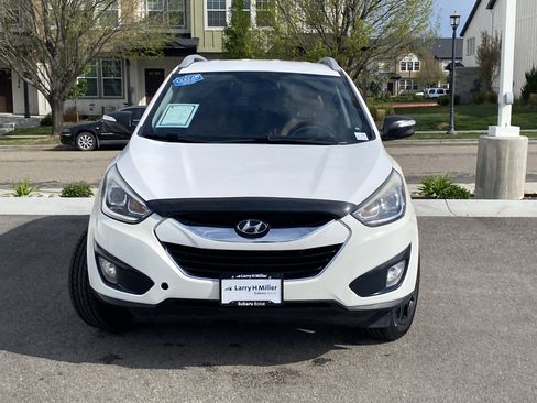 Used 2015 Hyundai Tucson Limited image 9