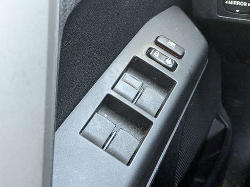 Used 2017 Toyota RAV4 LE image 22