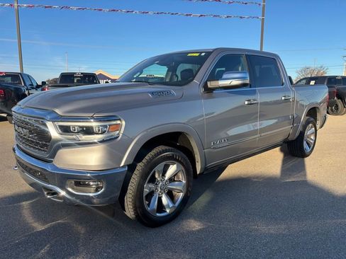 Used 2022 RAM 1500 Limited image 2
