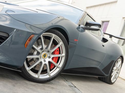 Used 2020 Lotus Evora image 4