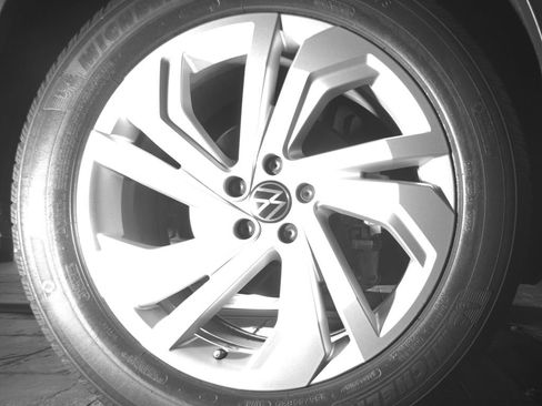 Used 2021 Volkswagen Atlas SE FWD image 33