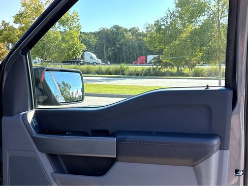 Used 2023 Ford F150 XLT image 18